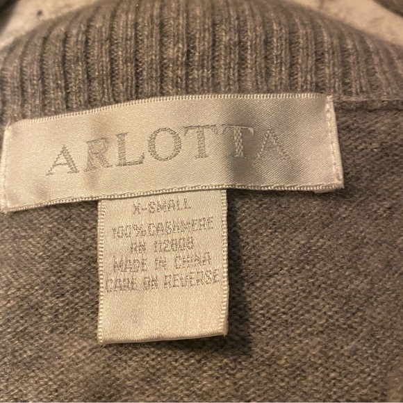 100% Cashmere Zip Up Cardigan - Picture 8 of 13